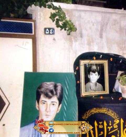 شهیدی که امام خمینی نوید هدایتش را به مادر داد؛ شهید محمد رضا نعمت غدیری شهیدی که امام خمینی نوید هدایتش را به مادر داد؛ شهید محمد رضا نعمت غدیری