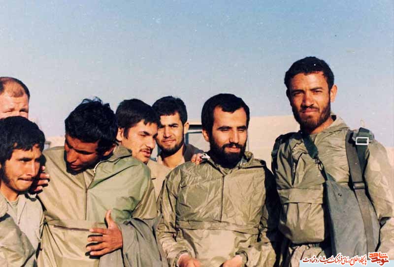 فرمانده سری ترین قرارگاه جنگ شهید علی هاشمی (منتشر نشود) فرمانده سری ترین قرارگاه جنگ شهید علی هاشمی (منتشر نشود)
