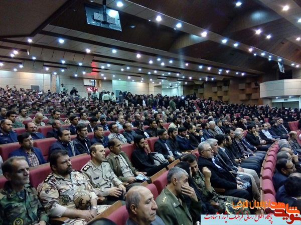 پدر شهید حججی:اصلا حس نمی کنیم فرزندمان از دست رفته / مادر شهید:محسن رفت تا بگوید راه درست پیروی از ولایت فقیه است پدر شهید حججی:اصلا حس نمی کنیم فرزندمان از دست رفته / مادر شهید:محسن رفت تا بگوید راه درست پیروی از ولایت فقیه است