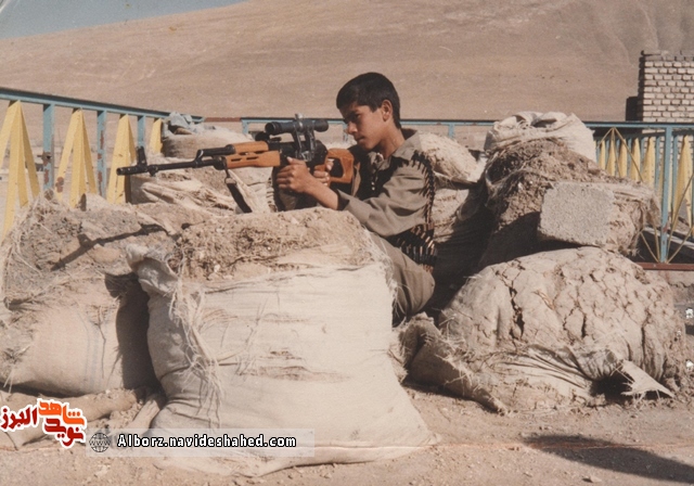 زندگینامه شهید«محمود دانش کهن» زندگینامه شهید«محمود دانش کهن»