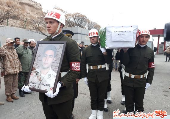 jشییع پیکر مرزبان شهید «توحید ملک زاده» در ماکو jشییع پیکر مرزبان شهید «توحید ملک زاده» در ماکو
