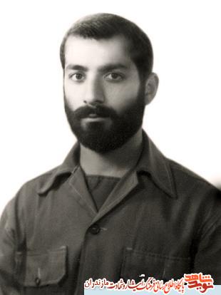 شهيد عليرضا نوبخت؛ فرمانده گروهان رزمى قرارگاه خاتم الانبياء شهيد عليرضا نوبخت؛ فرمانده گروهان رزمى قرارگاه خاتم الانبياء