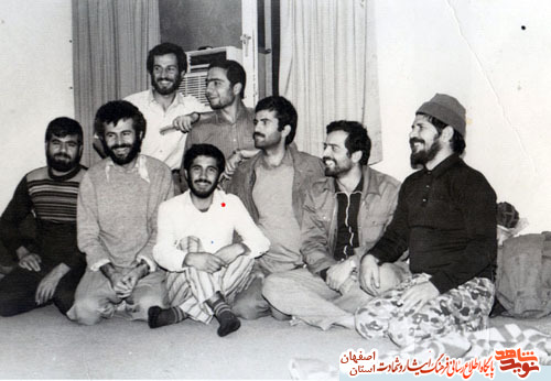 زندگینامه و وصیتنامه شهید والا مقام مهدی نجفی از کاشان زندگینامه و وصیتنامه شهید والا مقام مهدی نجفی از کاشان
