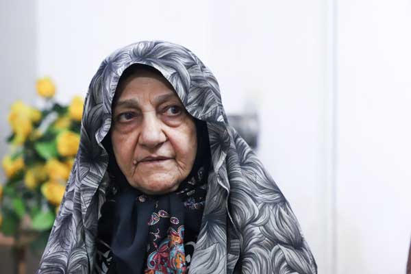 فاطمه مازندرانی؛ من درمصیبت شهیدانمان جز زیبایی چیزی ندیدیم.