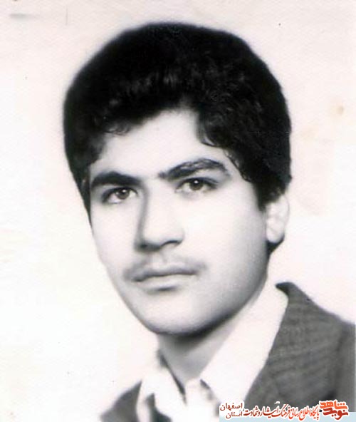 زندگینامه دانشجوی شهید علی سنجرآرانی زندگینامه دانشجوی شهید علی سنجرآرانی