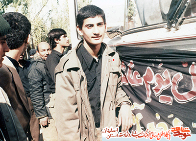 حق پیروز است