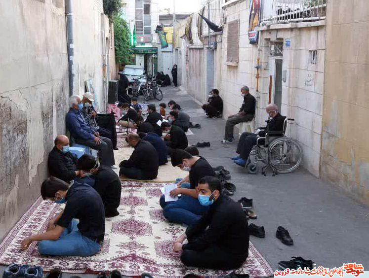 مراسم عزاداری سیدالشهداء(ع) در بیت شهیدان جولائیان و منی برگزار شد مراسم عزاداری سیدالشهداء(ع) در بیت شهیدان جولائیان و منی برگزار شد