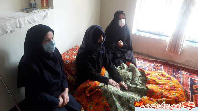دیدار مسئولین امور بانوان بنیاد شهید و امور ایثارگران استان با خانواده های شهدای ادارات وارگانهای دولتی