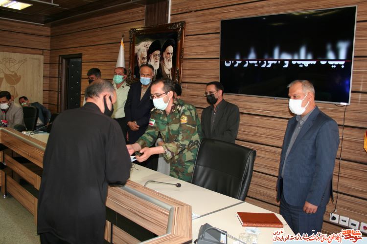 راویان ایثار وظیفه بزرگی بر عهده دارند تا رشادت های همرزمانشان را به نسلهای بعدی برسانند