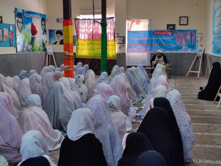 برگزاری دوره آموزشی نماز در مدرسه دخترانه شاهد شهرستان رودان
