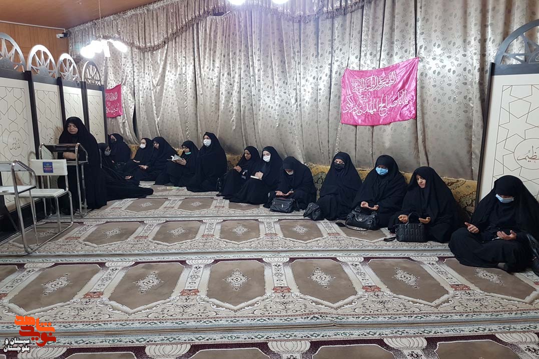 جلسه جهاد تببین و روایتگری به مناسبت عملیات آزاد سازی 120 سرباز وظیفه در زاهدان برگزار شد
