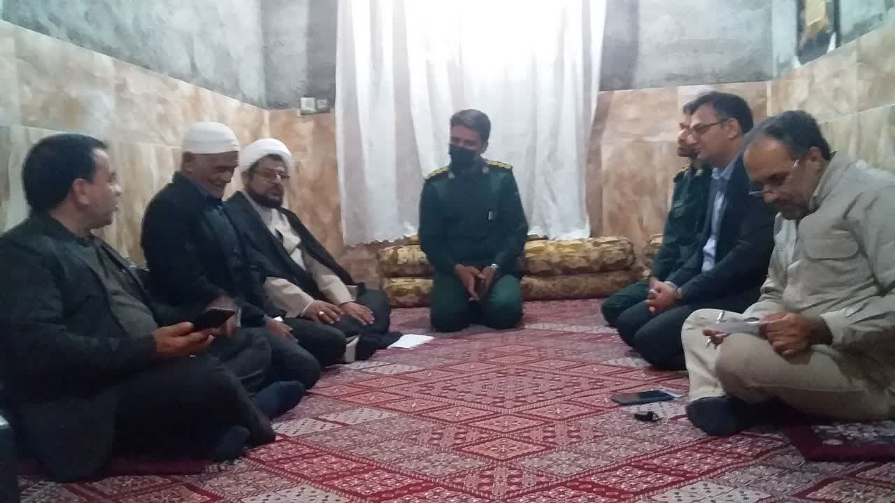 سفر یکروزه مدیرکل بنیاد هرمزگان به شهر هشتبندی از توابع میناب سفر یکروزه مدیرکل بنیاد هرمزگان به شهر هشتبندی از توابع میناب