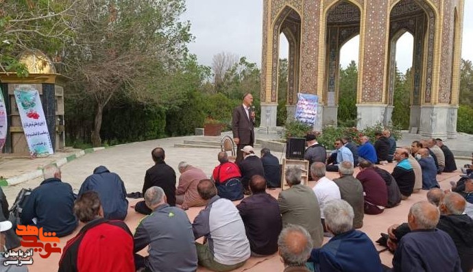 با آزاد سازی خرمشهر بر همگان روشن است که یک وجب از خاک میهن را به دشمن واگذار نمی کنیم