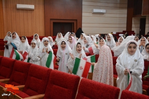 گزارش تصویری/جشن تکلیف دختران دبستان شاهد خرم آباد