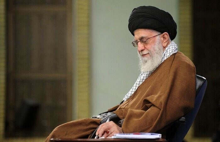 تقریظ رهبر معظم انقلاب اسلامی بر کتاب «معبد زیرزمینی» منتشر شد