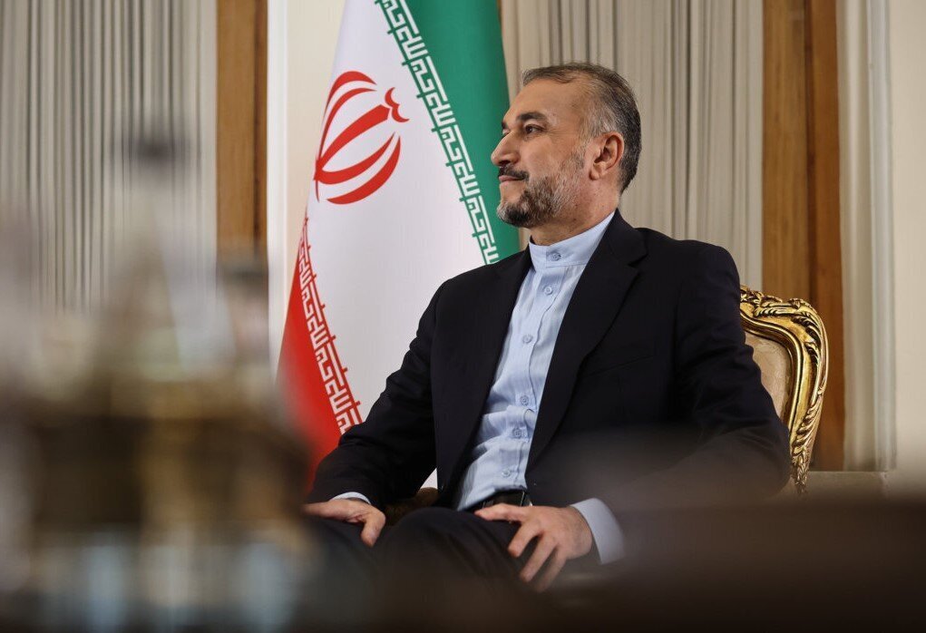 پیکر امیر عبداللهیان در حرم عبدالعظیم حسنی(ع) به خاک سپرده می‌شود