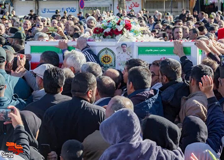 تشییع پیکر مرزبان شهید «رحیم مجیدی‌مهر» در یاسوج