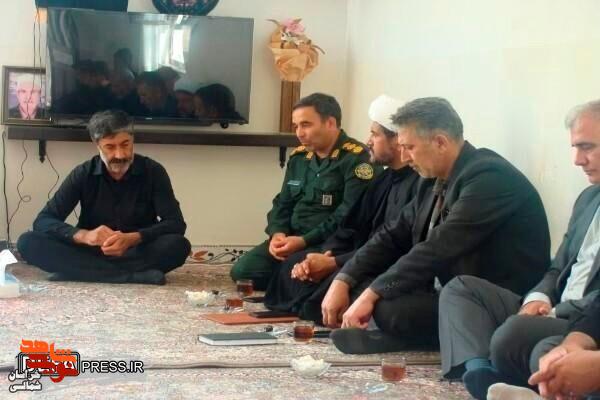 روزفراخ معاون تعاون  بنیاد شهید میهمان خانواده‌های شهدای خراسان شمالی شد