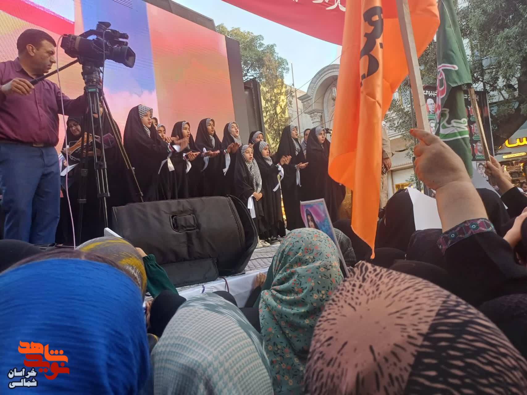 اجتماع بزرگ اقتدار زینبی در بجنورد