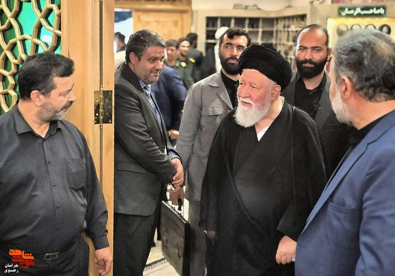 اربعین شهدای اقتدار در جوار امام شهید