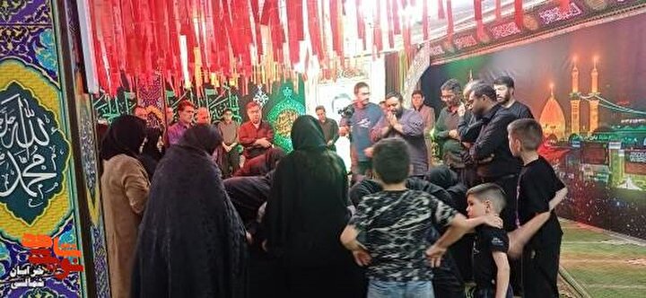 قاب‌های ماندگار از وداع خانواده شهید «قربانعلی مرگان» در بنیاد شهید