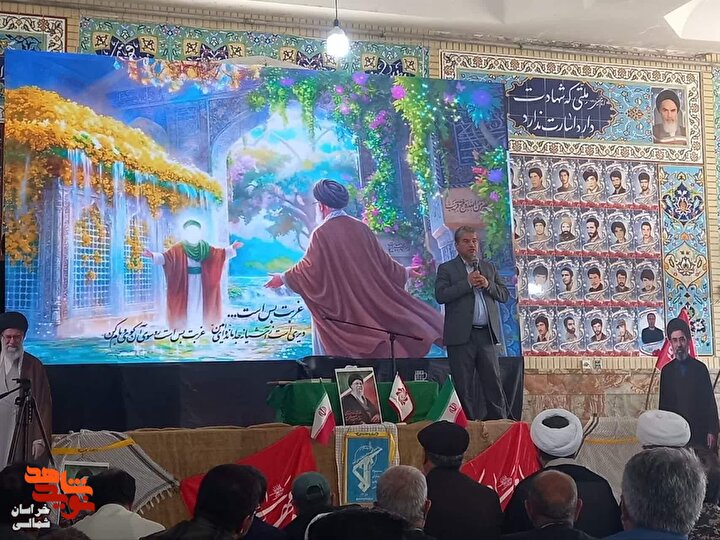 مراسم بزرگداشت قائد شهید و بیست‌‌وهفتمین یادواره ۳۵ شهید روستای خرق برگزار...