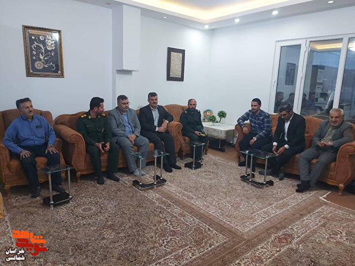 دیدار با همسر و فرزند شهید معظم «علی‌محمد دیبازر»+تصاویر