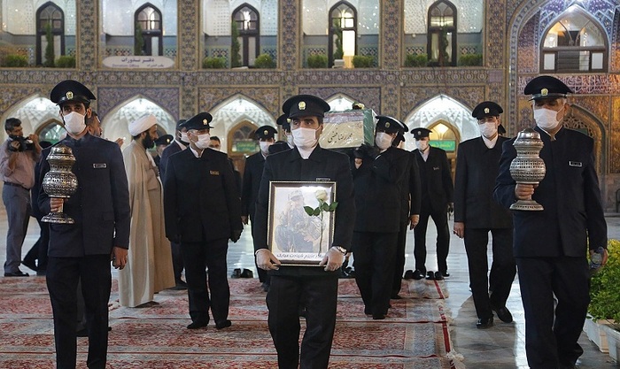مراسم وداع و تشییع در حرم مطهر رضوی