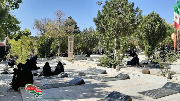مراسم اربعین حسینی در گلزار شهدای شهرکرد