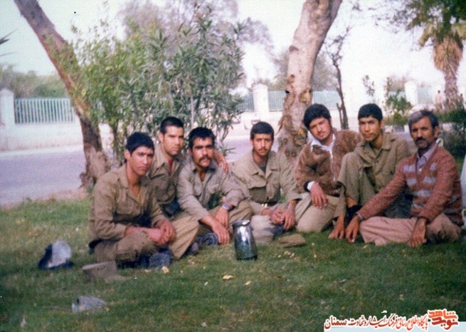 نفر سوم از راست شهید سیدرضا ترابی