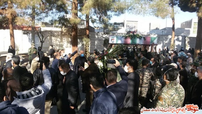 تشییع پیکر شهید گمنام در روستای اعلا سمنان