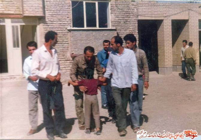 بازگشت از اسارت آزاده سر افراز جواد محمودی