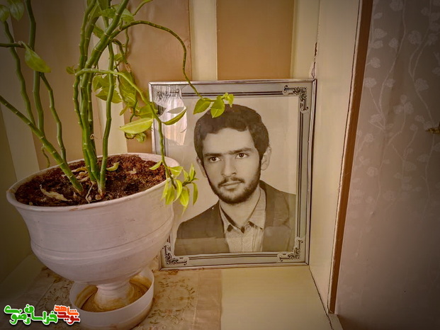تمثال مبارک شهید حسین زمانی سرزنده