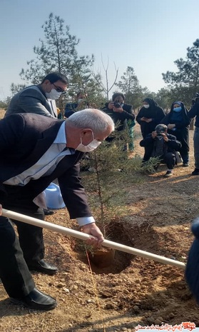 پویش مردمی کاشت بذر و نهال - چهاردهم آذرماه ۱۴۰۰ پارک کومش سمنان