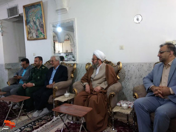 دیدار مسئولان محلی شهرستان دامغان با خانواده معظم شهید والامقام فرهاد روشنایی- ششم اردیبهشت‌ماه ۱۴۰۲ شهرستان دامغان