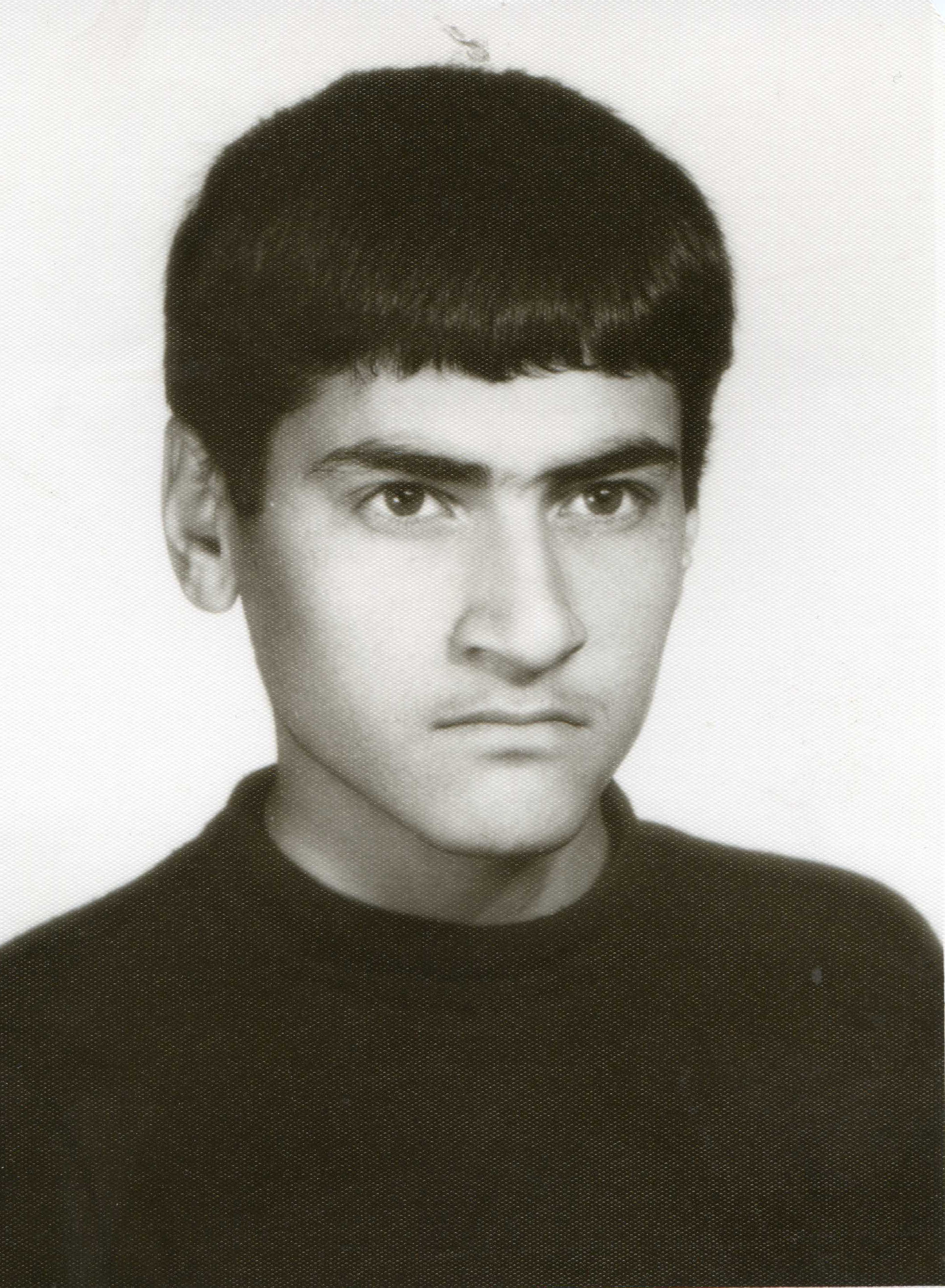 عکس شهید محمدعلی حاتمی